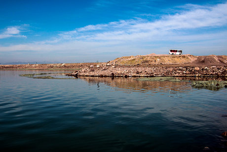 دریاچه ارومیه همچنان دارای مشکل اکولوژیکی است